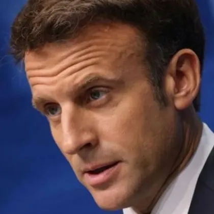 Френският президент Еманюел Макрон смята че американският му колега Доналд