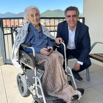 Мария Браняс Морера която бе най възрастният жив човек в света имаше