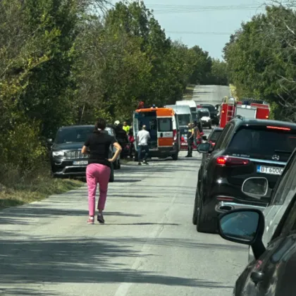 Тежка катастрофа е станала във Великотърновско На мястото до село