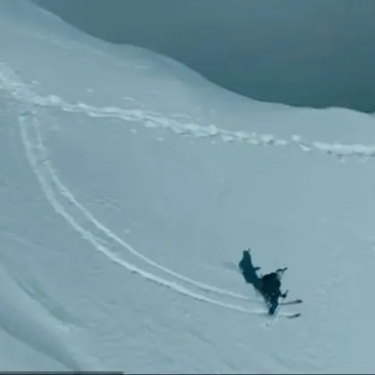 Полският катерач Анджей Баргел стана първият човек изкачил и слязъл