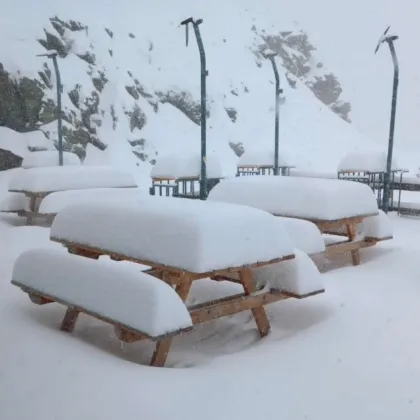 Изненадващо явление в италианските Алпи На Passo dei Salati 2