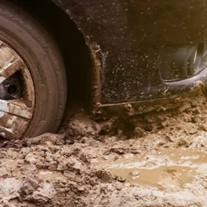 Сигурно ви се е случвало да заседнете с колата си