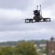 Дронове отново полетяха над военни бази в Дания