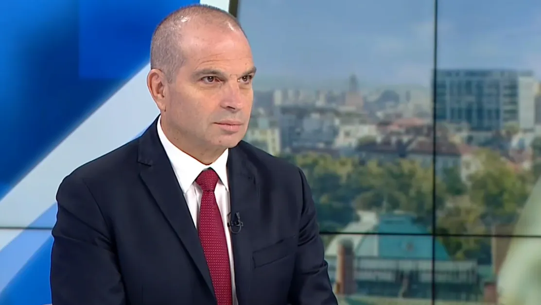 Караджов: Началници в ИААА натискат служителите да искат подкупи от шофьори