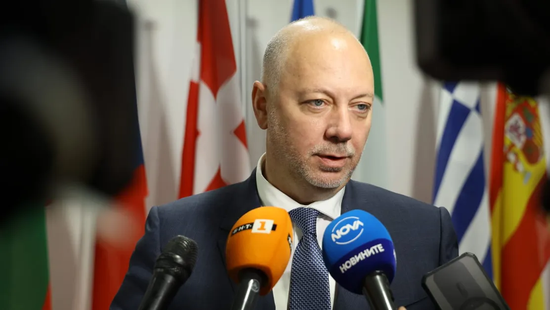 Желязков: България подкрепя създаването на европейска "стена срещу дронове"