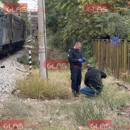 Влак блъсна фатално млад велосипедист в Пловдив* СНИМКИ и ВИДЕО