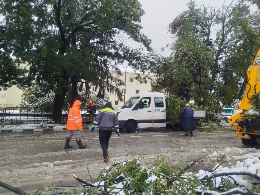 Обявиха частично бедствено положение в община Етрополе