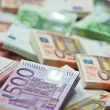 Служител в БНБ за еврото: Започвайте да вкарвате парите си в банките!