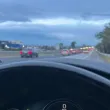 Опасна дупка пука гуми на "Тракия", няколко коли аварираха