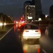 Опасни маневри в София: Водач прави „brake check" на друг ВИДЕО