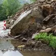 Свлачище край Асеновград подкопа пътя за село Косово