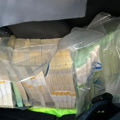 Пловдивчани въртели схема с еротичен сайт: откраднали 2,8 млн. долара от моделка