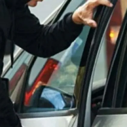 Нагла кражба е извършена вчера сутринта в софийския квартал Младост 1