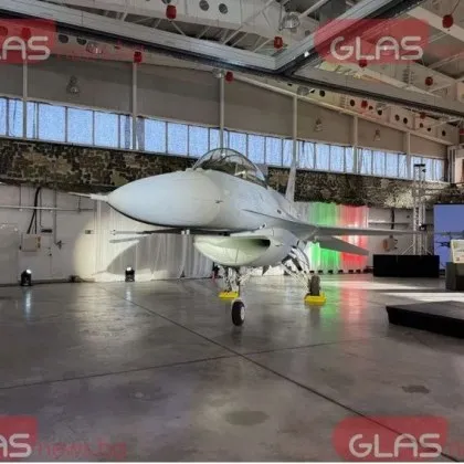 В близките дни се очакват петият и шестият F 16 Това