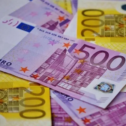 Хората и бизнесът активно се подготвят за влизането на България