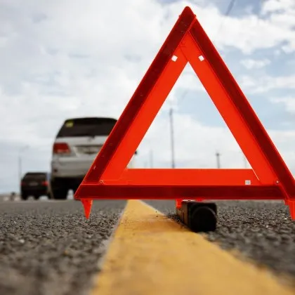 Все по често по пътищата ни не липсват катастрофи а човечност