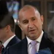 Радев зарязва служебните коли, ще ползва личния си автомобил