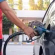 В Русия си разреждат бензина заради дефицит на гориво