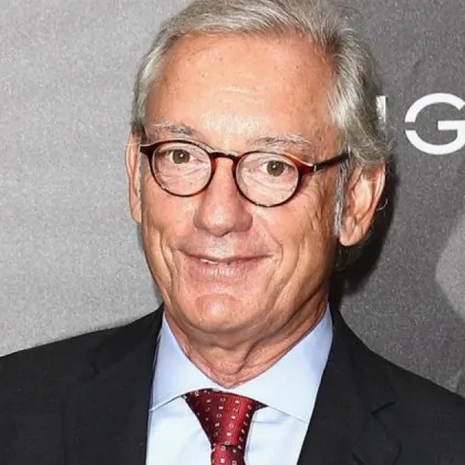 Джонатан Андик син на милиардера и собственик на модния гигант