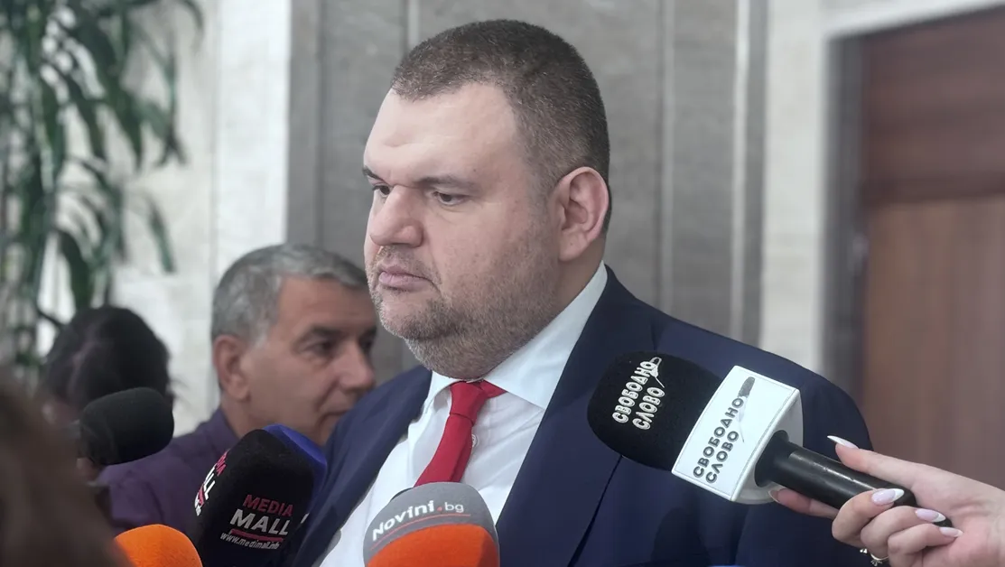 Пеевски: Чичо Румен да връща кетъринга и шампанското, купонът се отменя
