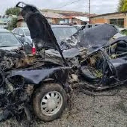 С изключително висока скорост се е движил автомобилът в който