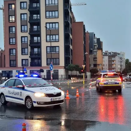 Тежък пътен инцидент разтърси столицата тази вечер Автомобил блъсна и