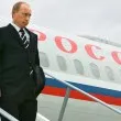 ЕС гарантира безопасния полет на самолета на Путин, но настоява Унгария да го арестува