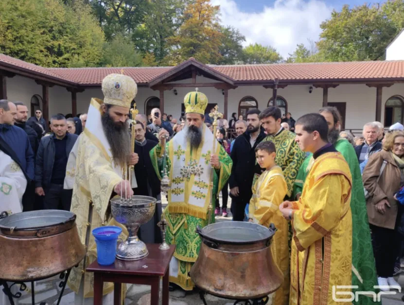 Патриарх Даниил почете св. Йоан Рилски в Руенския манастир