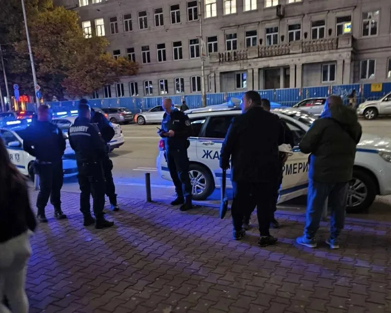 Почина намушканият в столичен мол тийнейджър