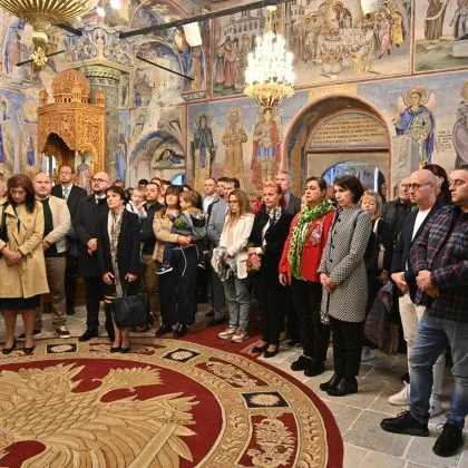 На 19 октомври когато Светата църква тържествува преподобния и богоносен