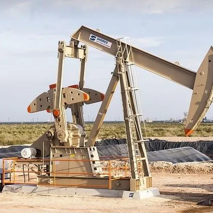 Важна новина за водачите и бизнеса Цените на петрола отбелязаха понижение