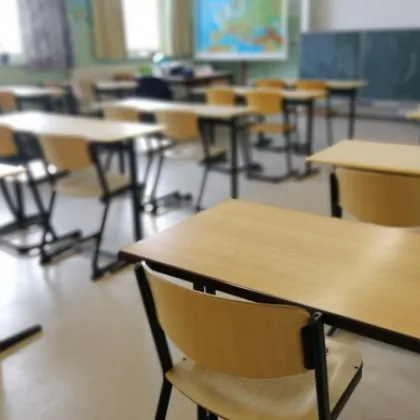 Директорката на училището в което тази сутрин 12 годишно дете беше