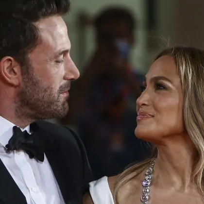 Отчаяната Дженифър Лопес остава обсебена от идеята да си върне