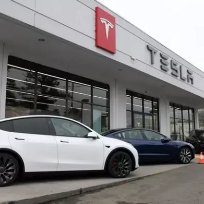 Tesla пуска по-достъпни версии на популярните модели — но с уловки