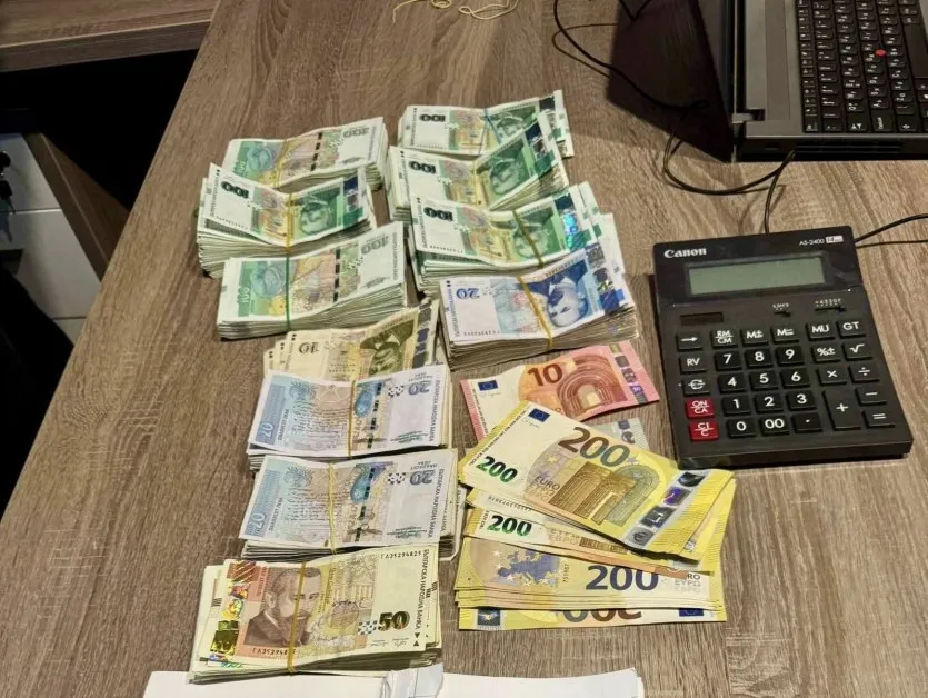 Спецакция в София! Откриха много дрога, има задържани