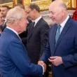 Желязков разговаря с Чарлз III, покани го в България