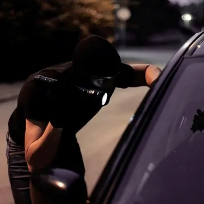 Млад мъж от гр Пазарджик е заловен след като извършил