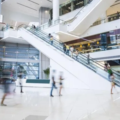 Евакуираха мол в София Става въпрос за мол Парк център