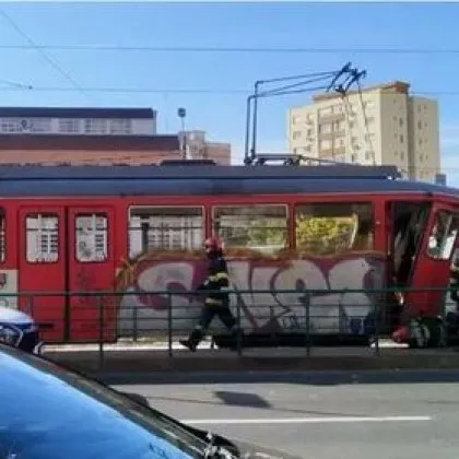 Трамвай без ватман предизвика необичаен инцидент в северозападния румънски град