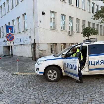 От нож към лютив спрей: училищният двор вече не е място за знания, а за самоотбрана