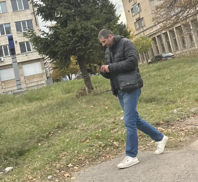 Жена сигнализира за опит за посегателство над ученичка в София