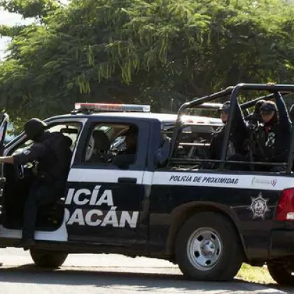 Мексиканските власти съобщиха че 48 чувала с човешки останки са