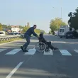 Таксиметров шофьор във Варна заслужи похвала за човешка постъпка СНИМКИ Таксиметров шофьор във Варна заслужи похвала за човешка постъпка СНИМКИ