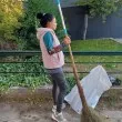Утрото започва с Мариана – усмивката, която мете улиците на Стара Загора Утрото започва с Мариана – усмивката, която мете улиците на Стара Загора