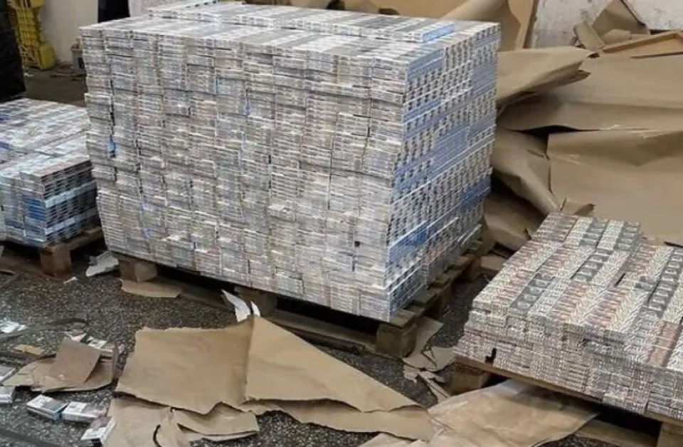 Задържаха контрабандни цигари за над 2,3 млн. лв.