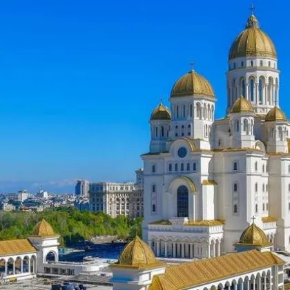 Националната катедрала Спасението на народа в Букурещ беше осветена на