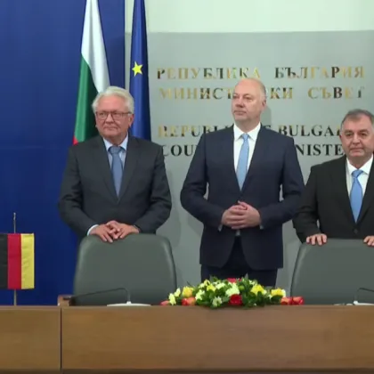 На официална церемония в Министерския съвет българското правителство и германският технологичен концерн Райнметал обявиха началото