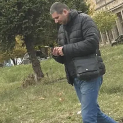 Столичният ексхибиционист освободен под гаранция от 500 лв. Столичният ексхибиционист освободен под гаранция от 500 лв.