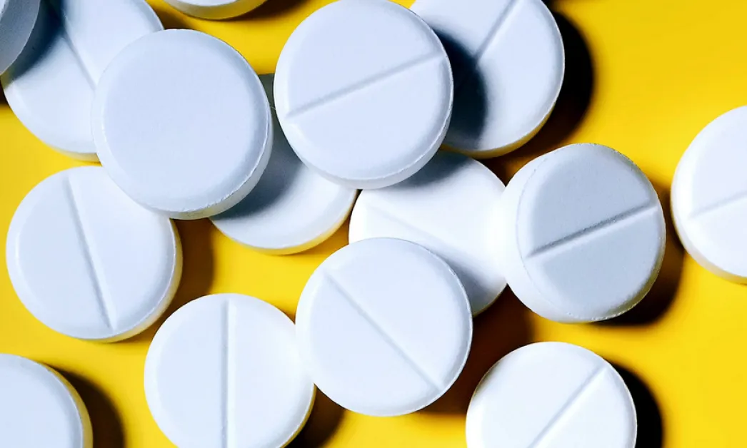 Защо да не приемаме болкоуспокояващи след противогрипна ваксина