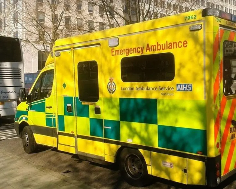 Евакуираха блок заради химикали, загина едногодишно дете